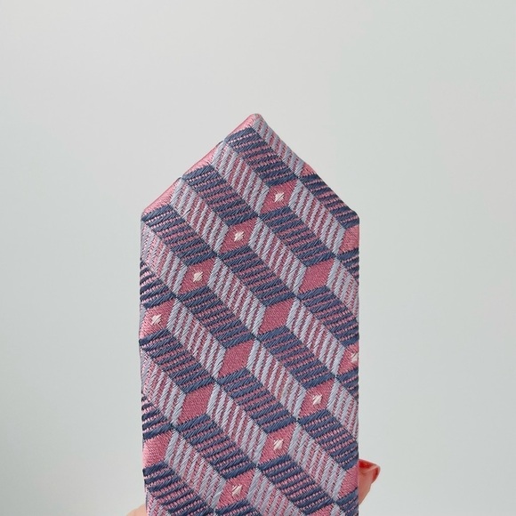David Taylor Pink Grey White Geometric Office Business Corp Handmade Silk Tie - Picture 4 of 8